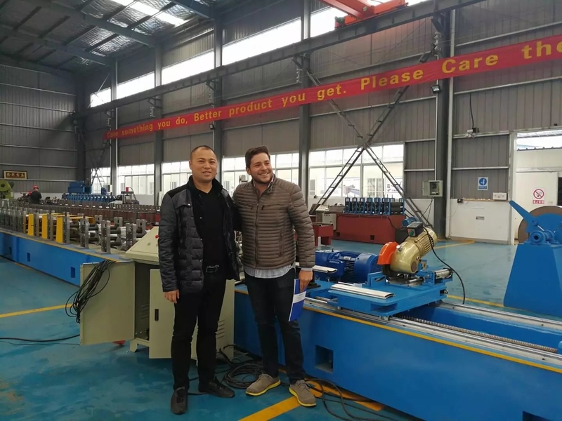 中国 WUXI LONGBO ROLL FORMING MACHINERY CO.,LTD. 会社概要