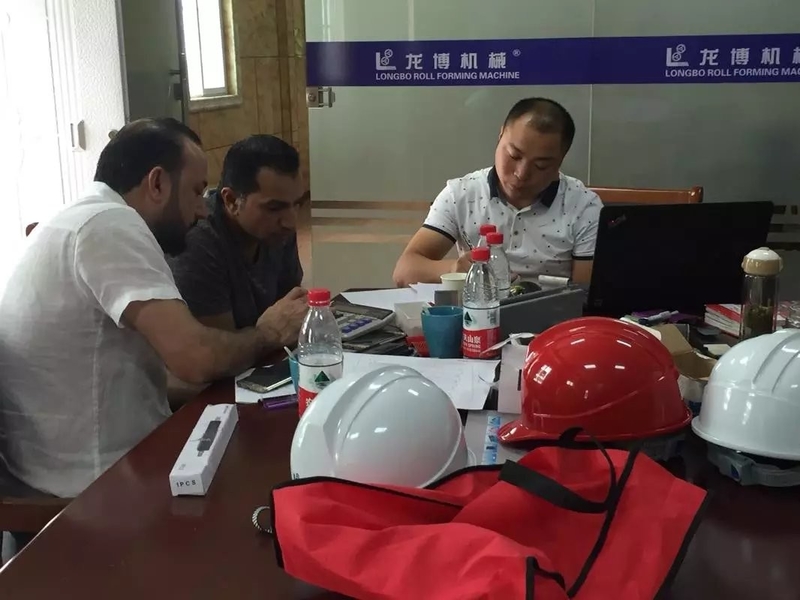 中国 WUXI LONGBO ROLL FORMING MACHINERY CO.,LTD. 会社概要