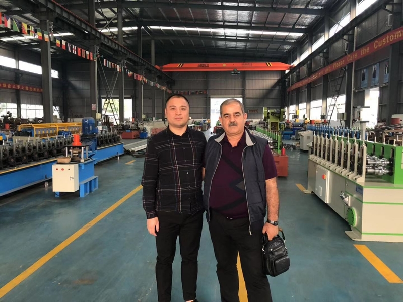 中国 WUXI LONGBO ROLL FORMING MACHINERY CO.,LTD. 会社概要